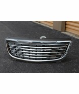 11-16 Chrysler Town &amp; Country Gril Grill Grille Chrome OEM - $407.02 CAD