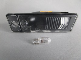 1 Jeep Grand Cherokee 1999-2004 License Plate Light Lamp Fits Left &amp; Rig... - $22.76