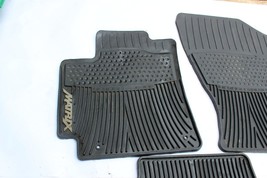 2009-2011 e92 TOYOTA MATRIX AWDALL WEATHER  FLOOR MATS FRONT & REAR M1665 image 3