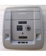 GM grey overhead roof console with HomeLink door opener, liftgate knob, ... - $1,053.23 MXN