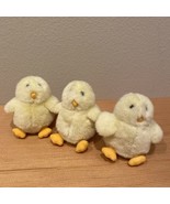 Dakin Magnetized 3.5&quot; Baby Chicks Ride On Mother Hen Plush 2015 Only 3 C... - $8.80