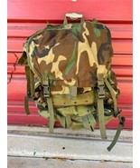Large Official Military Field Pack W/Frame and Kidney pad. Pre-owned - $2,360.95 MXN