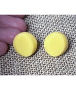 Vintage Pale Yellow Plastic Bead Clip On Earrings Boho Cottage Core Whim... - £11.78 GBP