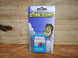 Stink Bombs Joke Novelty Trick Dime Store on Card NIP Never Open - £4.57 GBP