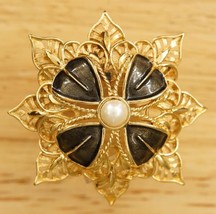Vintage Costume Jewelry Gold Tone MONET Brown Enamel Flower Brooch Pin 2.5&quot; - £16.51 GBP