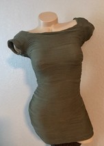 Olive green textured dress small NWT new - $164.51 MXN