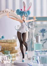 Japan FURYU Vocaloid BiCute Bunnies Hatsune Miku Figure (White) - 31cm Christmas - $86.30 CAD