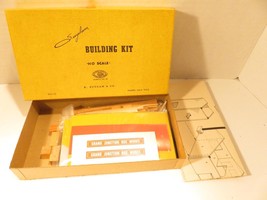 HO TRAINS VINTAGE SUYDAM #81- BALSA BOX FACTORY KIT- NEW - S31F - $7.55
