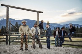 Jefferson White, Kevin Costner &amp; Cole Hauser Yellowstone 8X10 Photo - £6.72 GBP