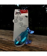 NEW CAT WHISKER CITY Fun Plush WHALE TEASER Toy Refillable Catnip Pouch - $12.02 CAD