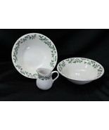 Crofton Holly Berries Christmas Vegetable Serving Bowls and Cream Pitcher - £27.74 GBP