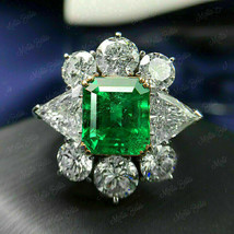 Women&#39;s Bold 5.00 Ct Green Emerald Sterling Silver Halo Engagement Ring - £95.45 GBP
