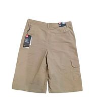 NWT Boys XL Under Armour Golf Shorts Heat Gear Loose Fit New With Tags - $253.73 MXN