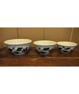 Vintage Watt Pottery Nesting Mixing Bowls 6, 7 and 8 Star Flower Yellowware - £38.04 GBP