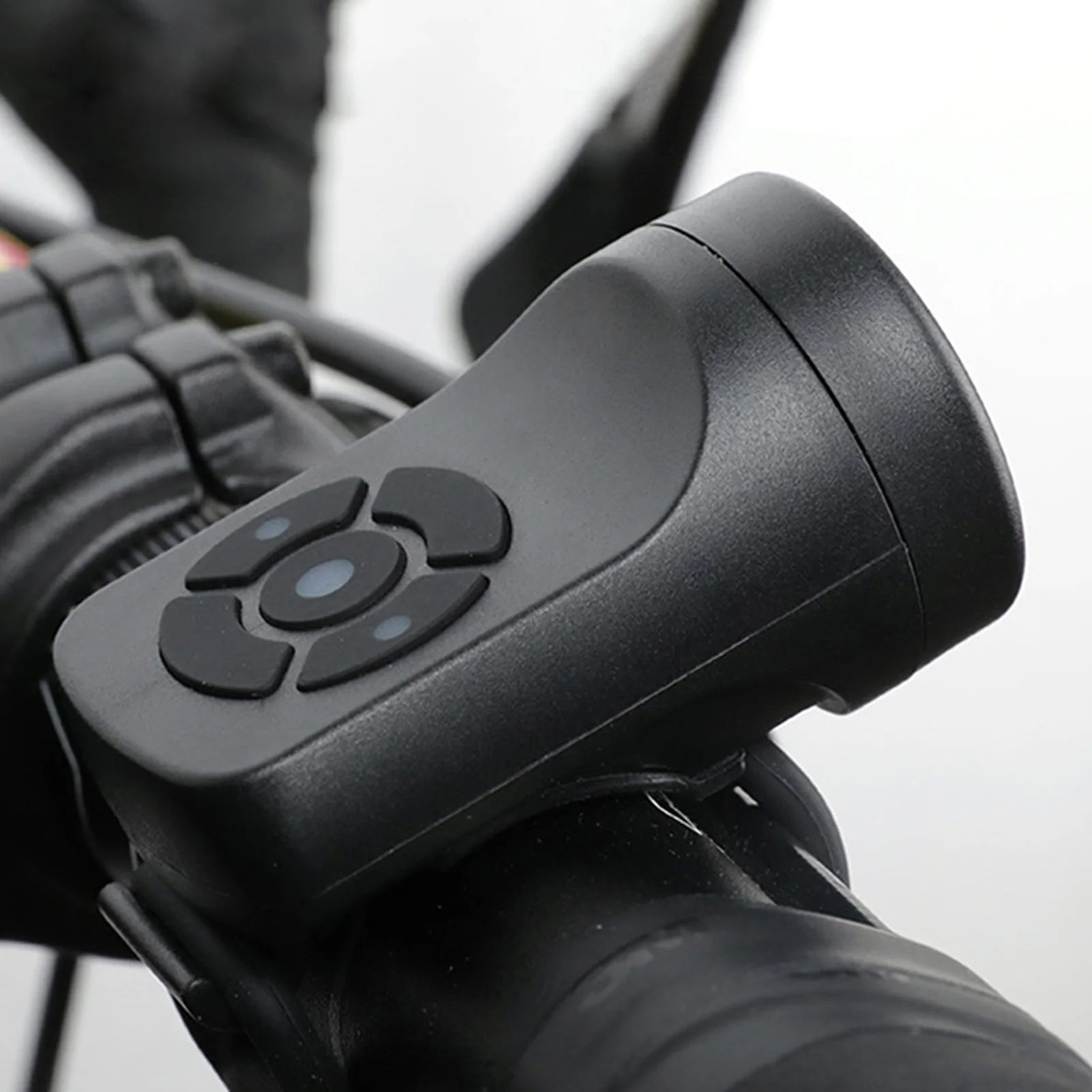 Sporting 120dB Electric Cycling Bells Waterproof Bicycle Charging Horn With 4 So - £23.83 GBP