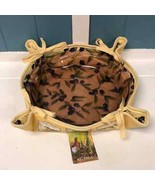 Medina bread roll basket with Pyrex 10” pie plate - $984.91 MXN