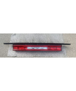 2008-2014 DODGE CHALLENGER CENTER TAIL LIGHT LAMP ASSEMBLY READ - £155.69 GBP