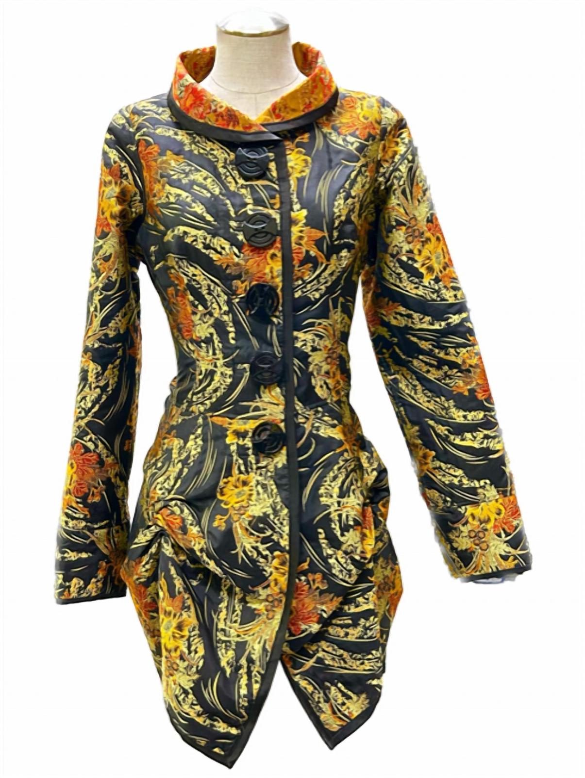 An Ren button down coat in BLACK/YELLOW - size M