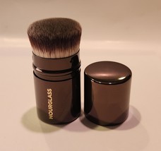 Hourglass Retractable Kabuki Brush - £28.76 GBP