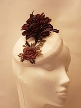 Vintage 40s 50s Hat White hat  Hat fascinator with Plum Purple flower, fascinato - £35.66 GBP