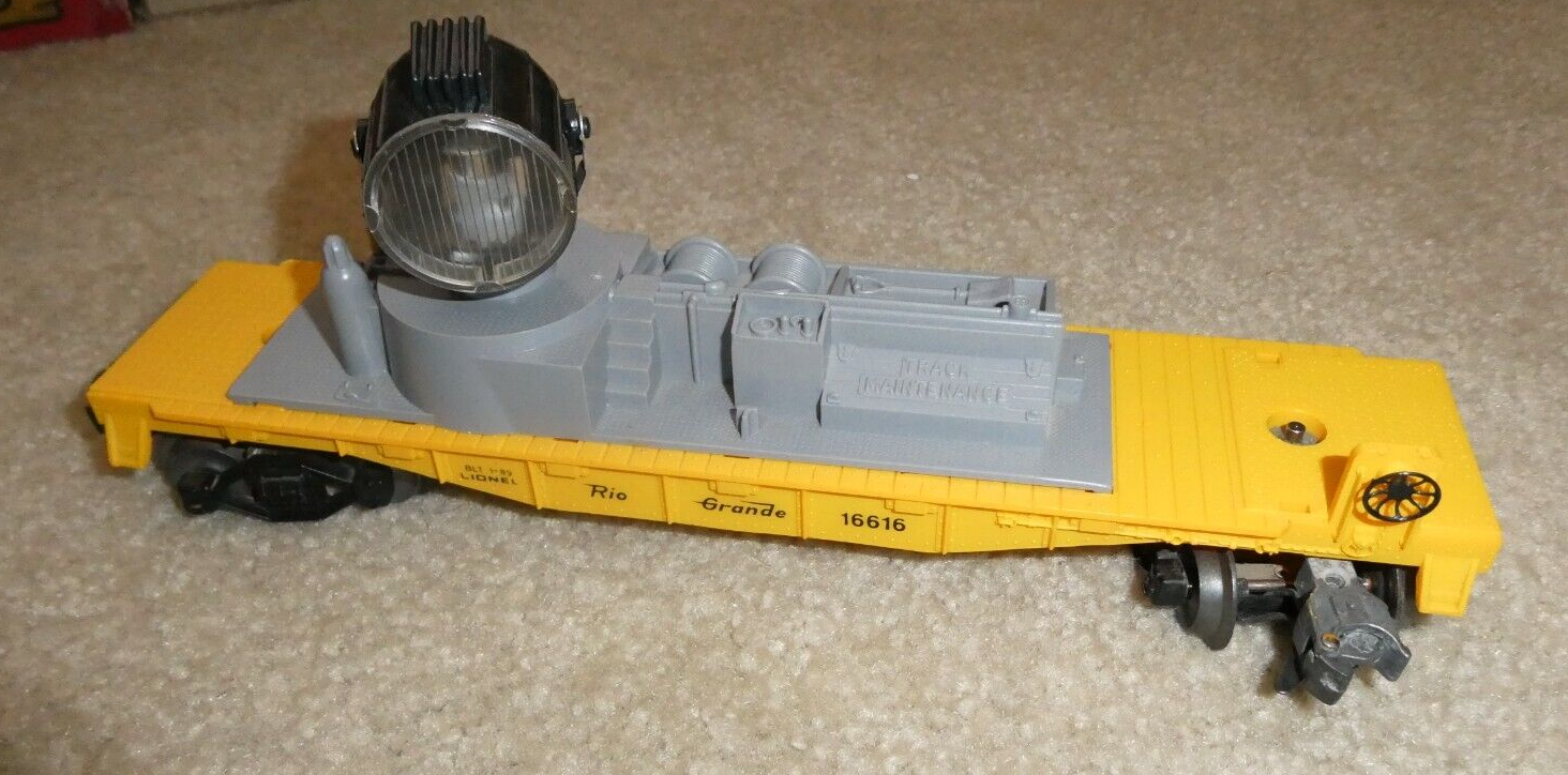 Vintage O Scale Lionel Rio Grande 16616 Searchlight Car 10" Long - $24.75