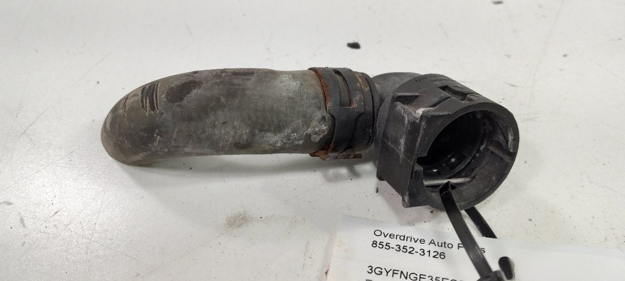 Cadillac SRX Radiator Hose Neck 2013 2014 2015 2016 - $24.94