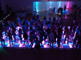 Used Complete 24&#39; Ft X 24&#39; Ft Led Lighted Dance Floor Disco Dj Night Club Party - £22,773.60 GBP
