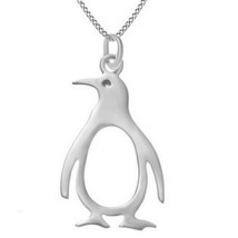 14K White Gold Plated Sterling Silver Lovely Penguin Pendant 18&quot; Chain Necklace - £44.77 GBP