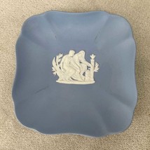 Wedgwood Jasperware Unglazed Blue Square Shaped Pin Dish with Classic Fi... - $380.13 MXN