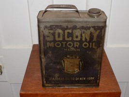 Vintage SOCONY Motor Oil Medium Empty One Gallon Can - €158,32 EUR