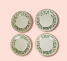 Lenox Christmas Holly berry Holiday Dinner Plate 10.5" Lot Of 4 Made in USA - $94.05