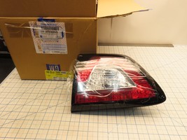 GM 20956906 Inner Tail Back Up Light Lamp Right RH Passenger General Mot... - $109.98