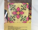 Red Heart Latch Hook Kit Floral Abstract 6635-01  14&quot; x 14&quot; Factory Sealed - $18.61