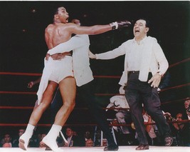 Muhammad Ali Sonny Liston 8X10 Photo Boxing Post Fight Celebration - £3.91 GBP
