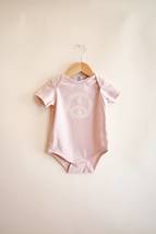 Polished Prints - Peace Floral Organic Cotton Baby Bodysuit - £11.06 GBP