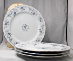 Baroque Bleu by Daniele Dinner Plates White Floral Print 10.25&quot; Japan Set of 4 - £24.97 GBP