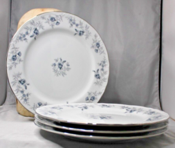 Baroque Bleu by Daniele Dinner Plates White Floral Print 10.25&quot; Japan Se... - £25.26 GBP