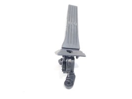 Accelerator Gas Throttle Pedal OEM 2014 Hyundai Sonata - $17.75