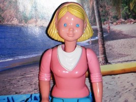 Fisher Price Loving Family Dream Dollhouse Mom Doll Pink top Blue Shorts vintage - £10.24 GBP