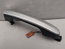 OEM 2015-2020 Cadillac Escalade ESV Rear Exterior Left or Right Side Door Handle - £59.22 GBP