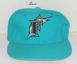Vintage MLB Florida Marlins Fitted Hat Cap baseball New Era Size 6 7/8 - $14.36
