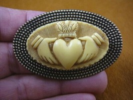 (CM38-36) traditional CLADDAGH heart hands ivory oval CAMEO brass Pin Pendant - £26.08 GBP