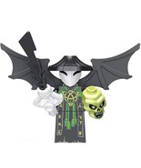 Ninjago The Skull Sorcerer Minifigures Weapons and Accessories - $73.44 MXN