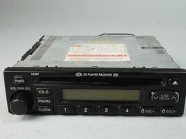2000-2001 Kia Sephia Am Fm Audio Radio Receiver Player Unit Wo Code OEM  - $88.39