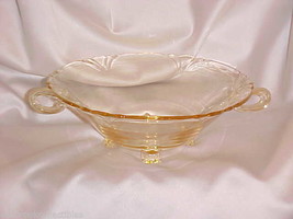 Vintage Fostoria Glass Topaz Yellow 3 Toed Center Handled Bowl - £53.97 GBP