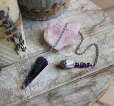 Amethyst Pendulum by Designs by Imogen ~Peaceful and Protective Energy~ - $474.03 MXN