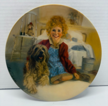 Annie &amp; Sandy Collector&#39;s Plate 1982 Edwin M Knowles Bradford Exchange - $92.34 MXN