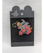 Walt Disney World Lilo And Stitch Riding Pink Tricycle Pin - $374.14 MXN