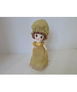 VTG RESIN COIN BANK WIDE EYED GIRL WITH CLOTH HAT &amp; APRON 7.75&quot; MADE IN ... - $4.90