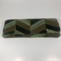 Shiraleah Fold Over Clutch Green Mixed Fabrics Lined Snap Closure Purse - $15.68